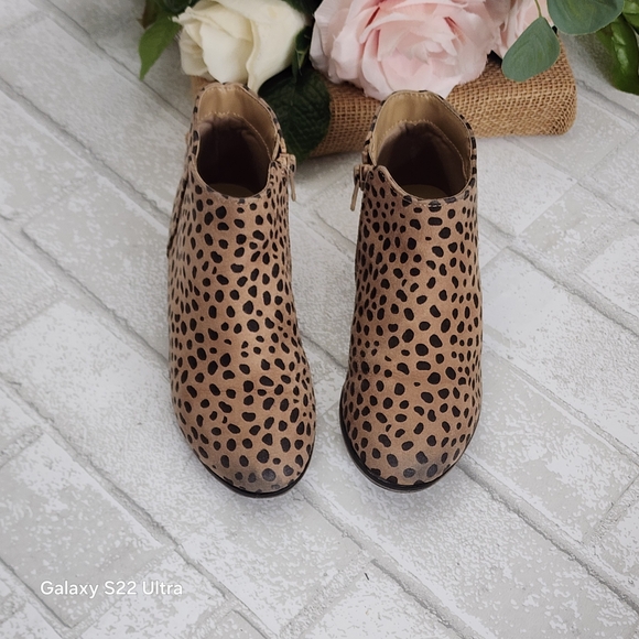 Leopard Print Ankle Boots - Picture 1 of 6